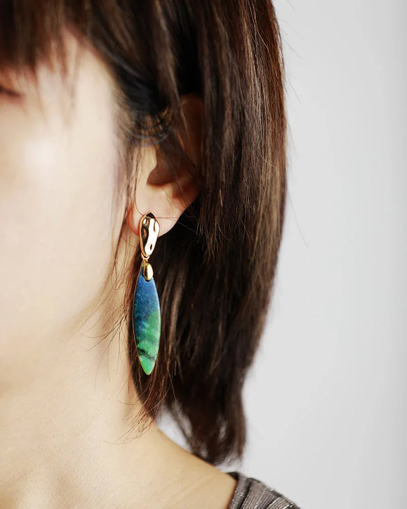 Elongated Leaf Bar Studs Earrings