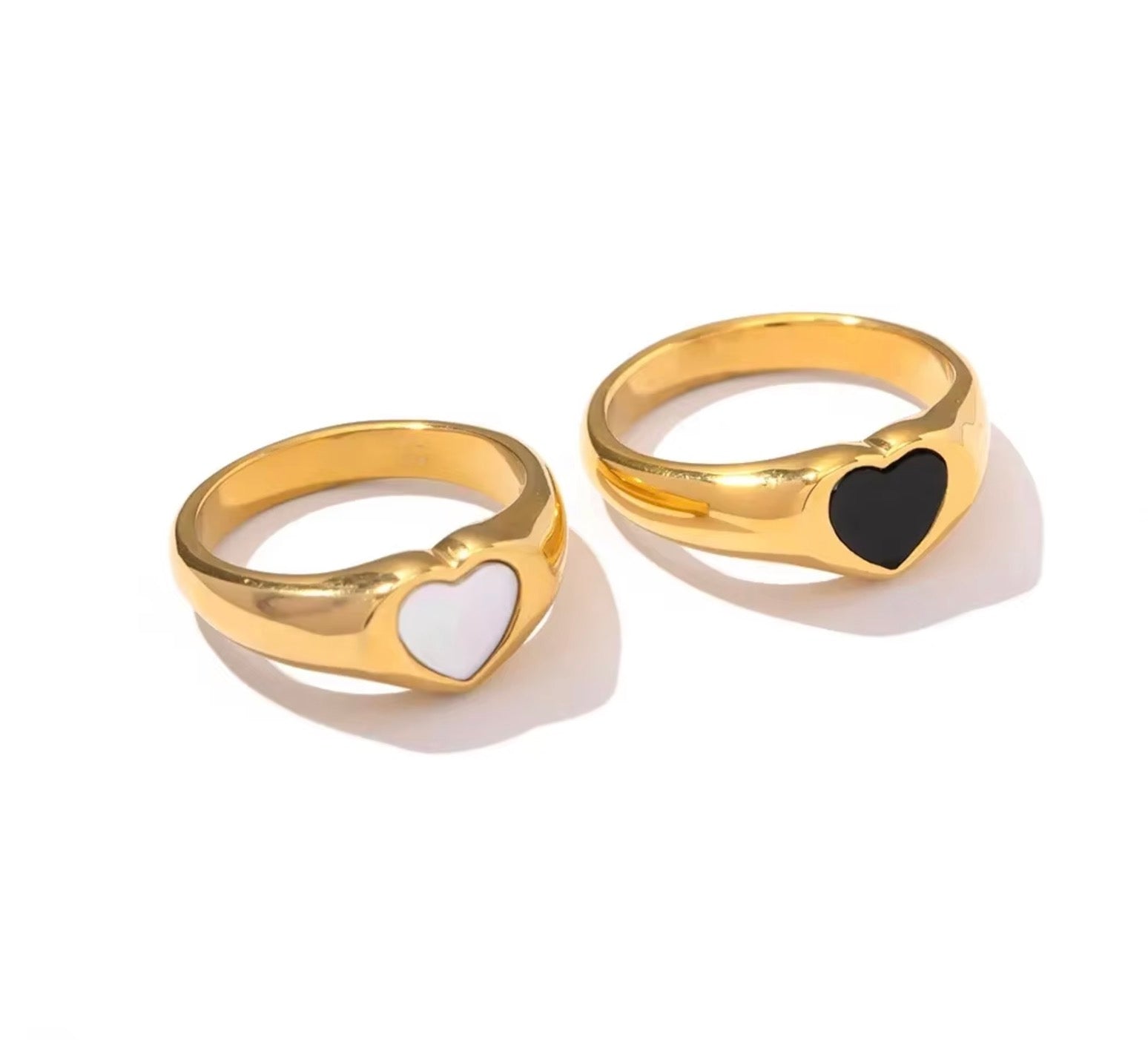 18k Gold Love Heart Ring