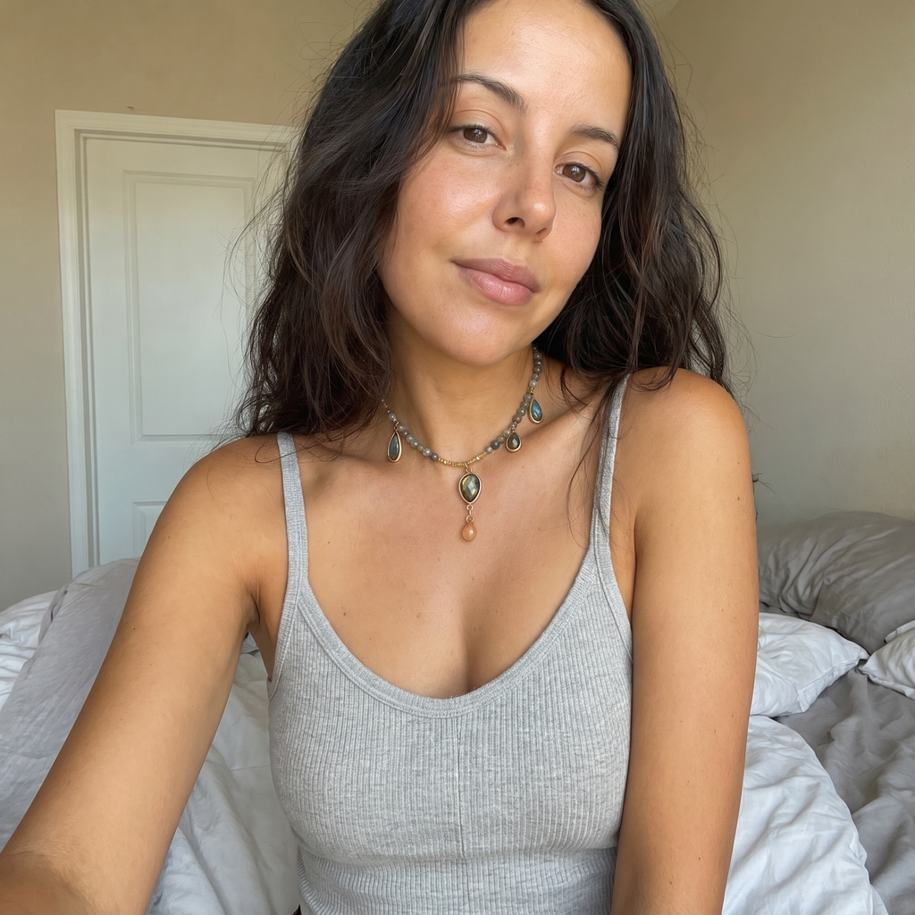 Aura Labradorite Teardrop Necklace - UGC