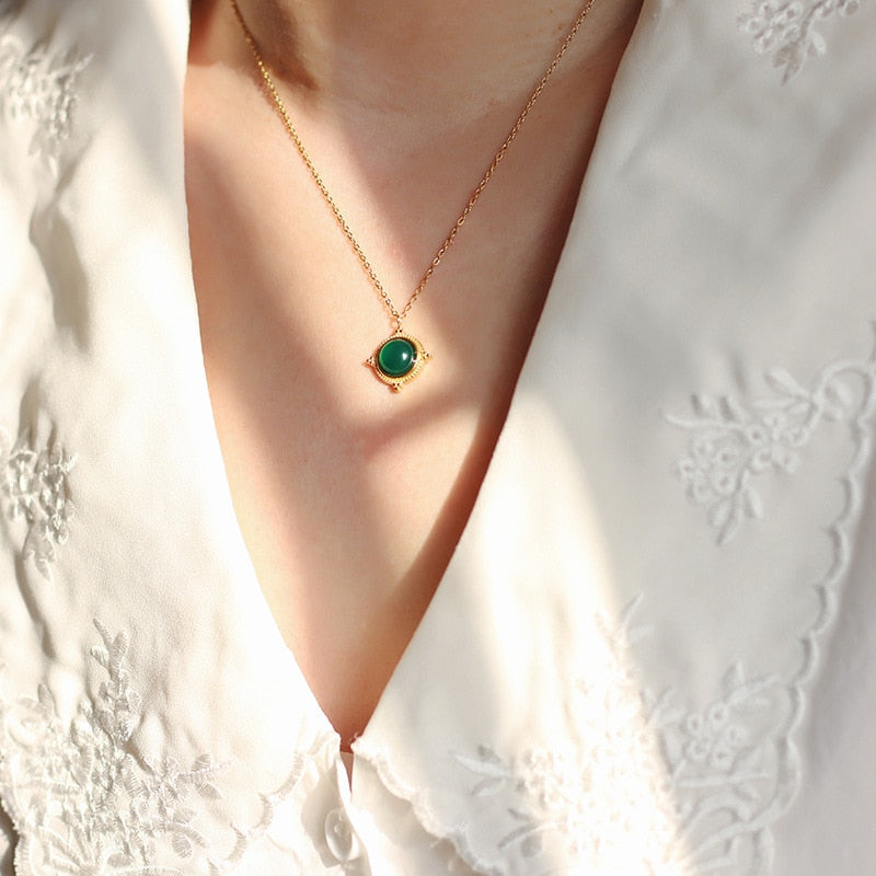 Minimalist Agate Stone Pendant Necklace