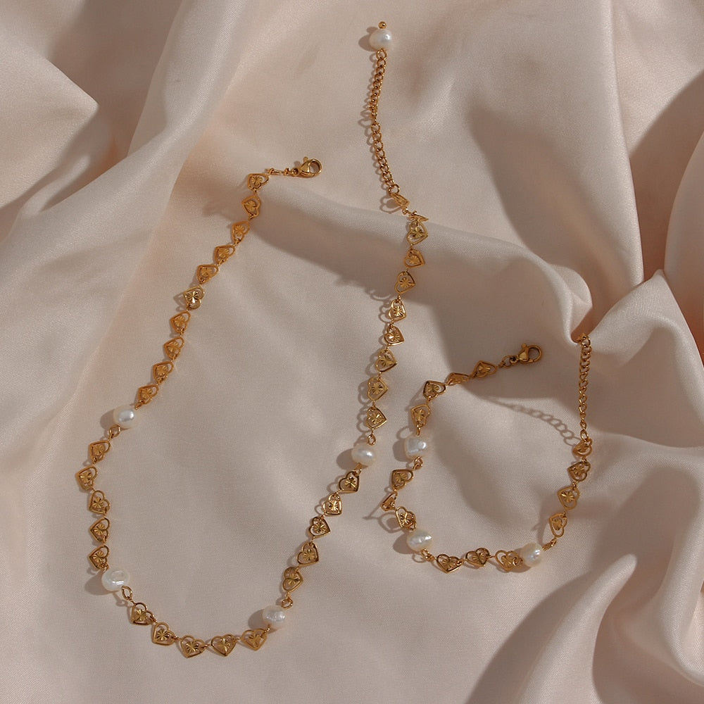 Heart String Pearl Chain Necklace