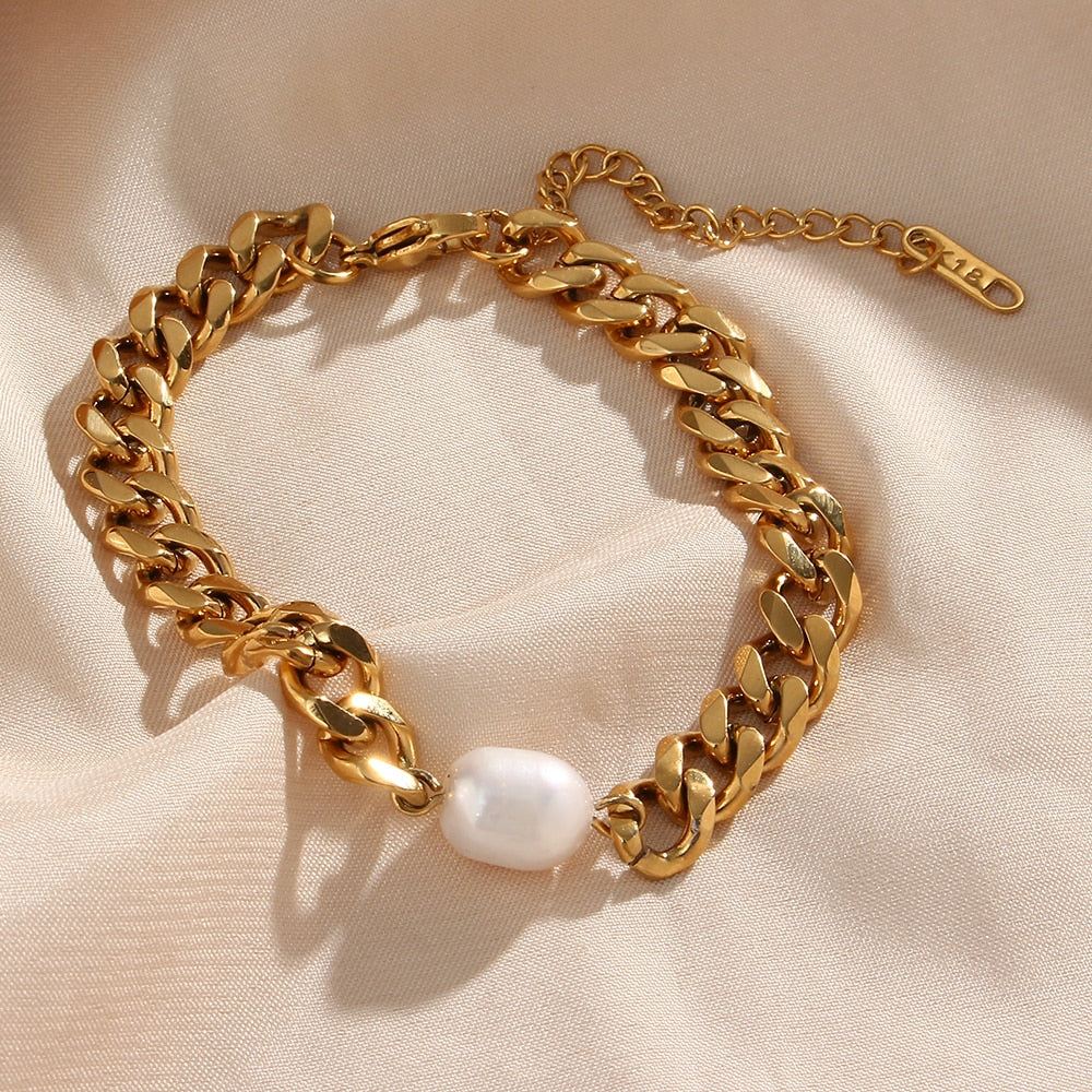 Chunky Cuban Pearl Chain Bracelet