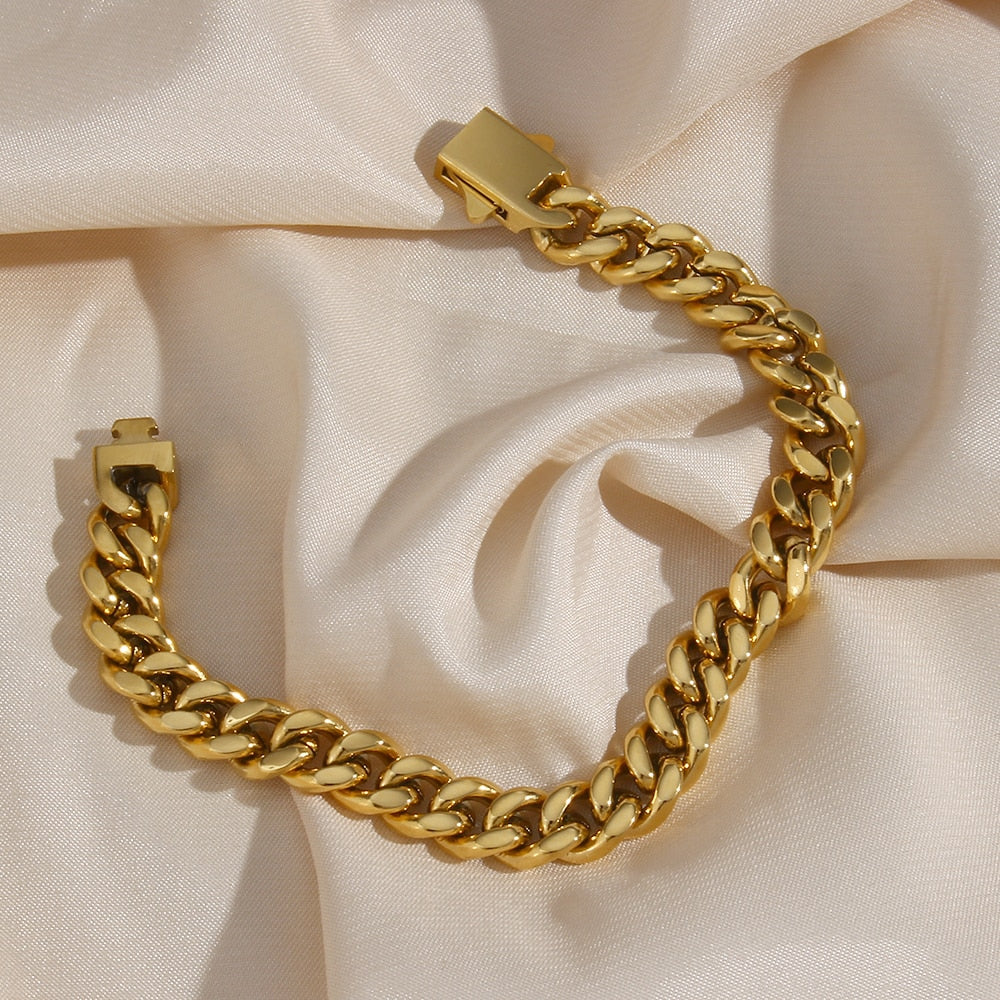 Chunky Gold Chain Link Necklace