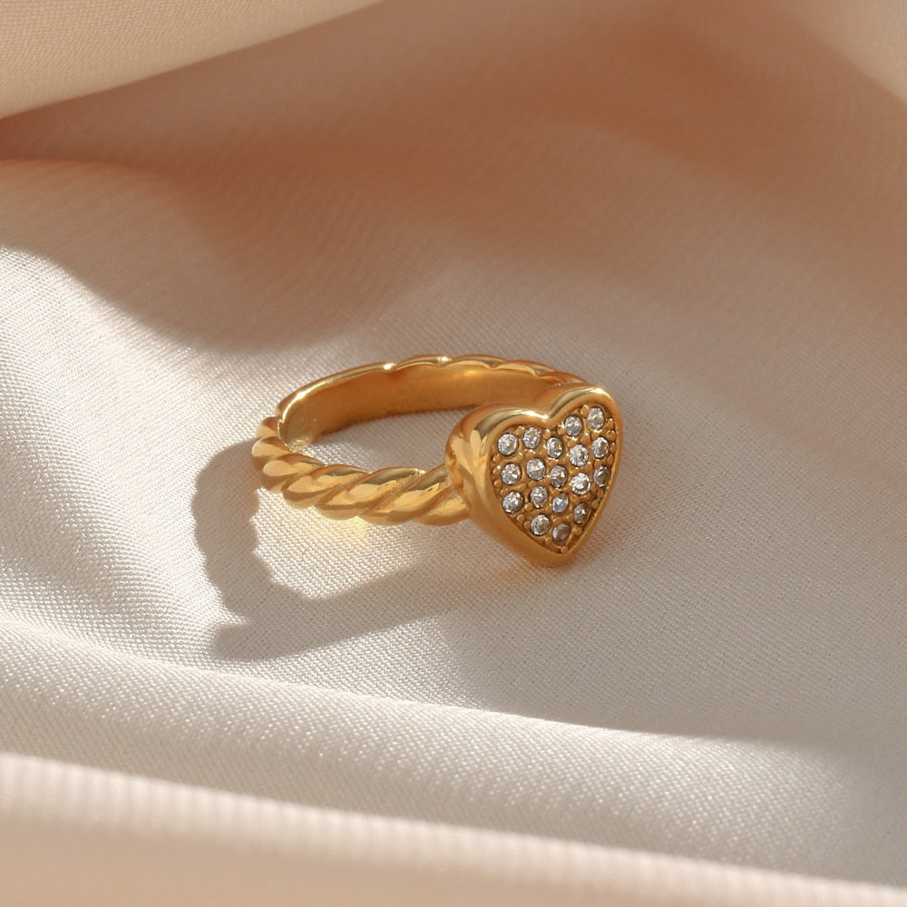 Studded Heart Twisted Band Ring