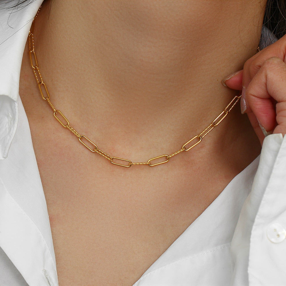 Clip Chain Simple Gold Necklace