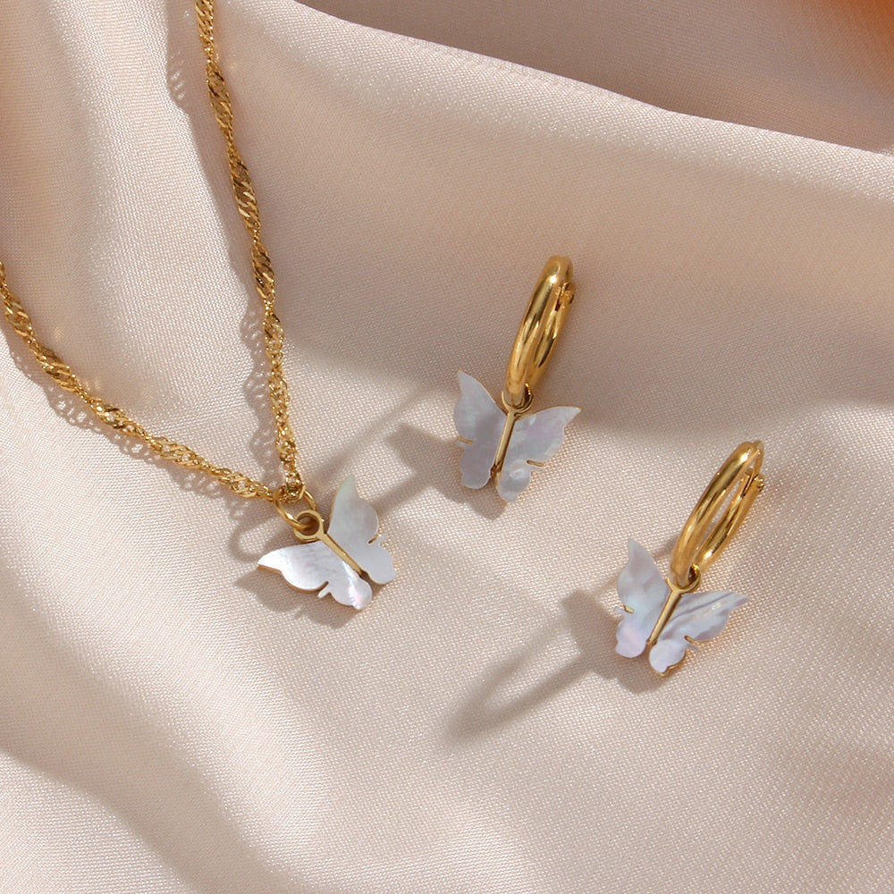Delicate Butterfly Gold Jewellery Set