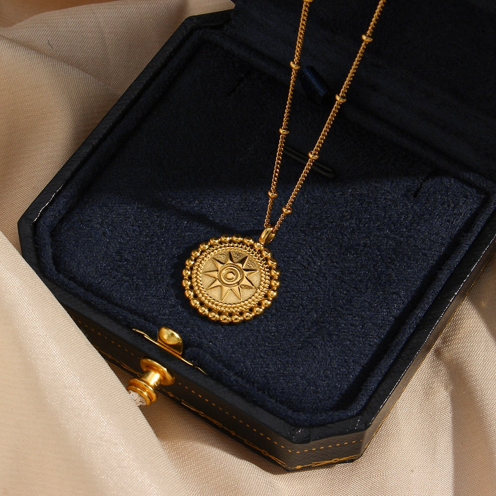 Sun Star Insignia Chain Necklace