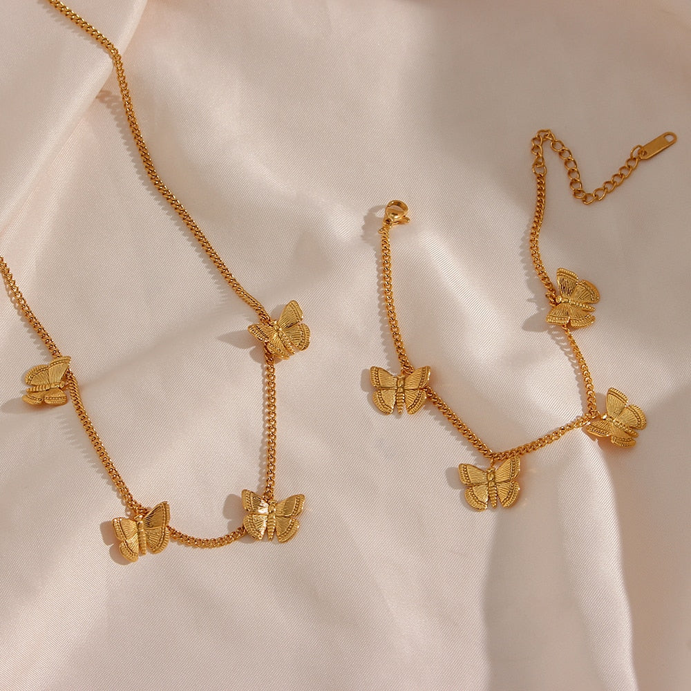 Butterfly Embellished Gold Jewellery Set