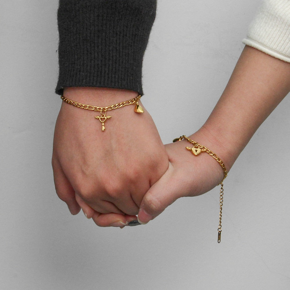 Magnetic Hearts Couple Charm Bracelet
