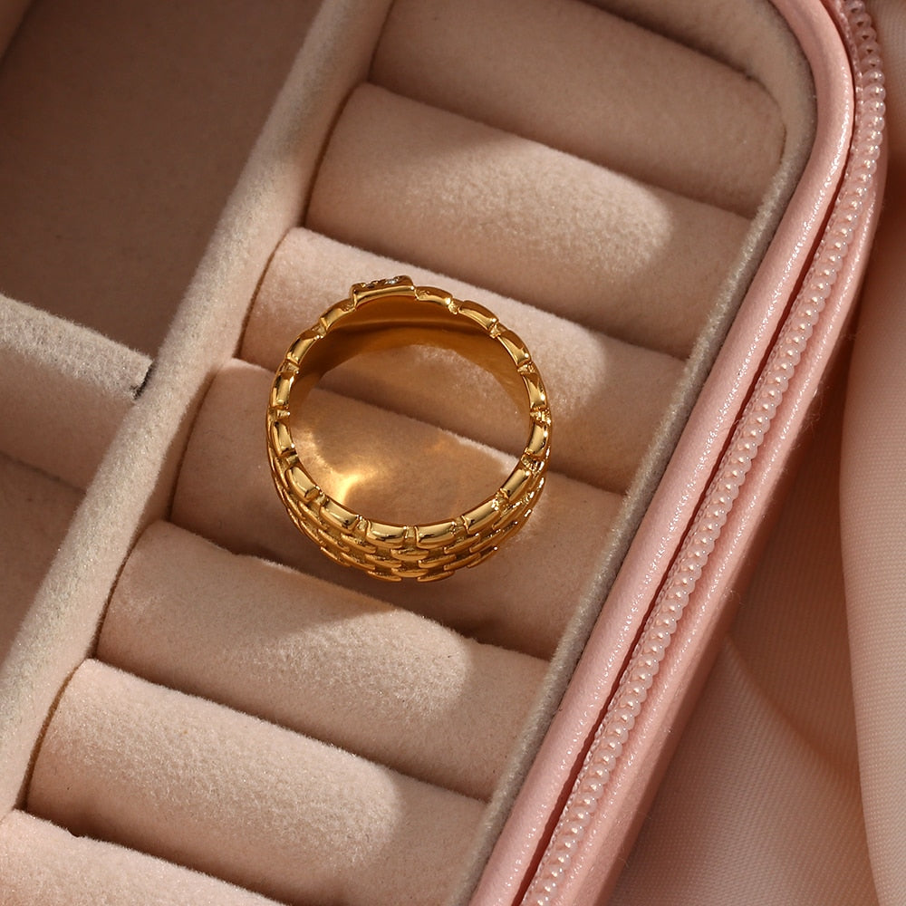 Studded Bijouterie Pattern Ring