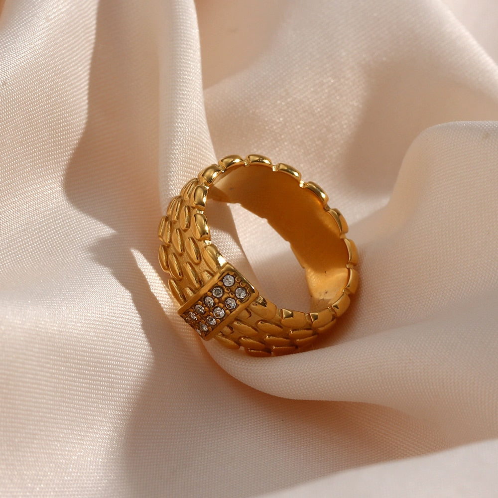 Studded Bijouterie Pattern Ring
