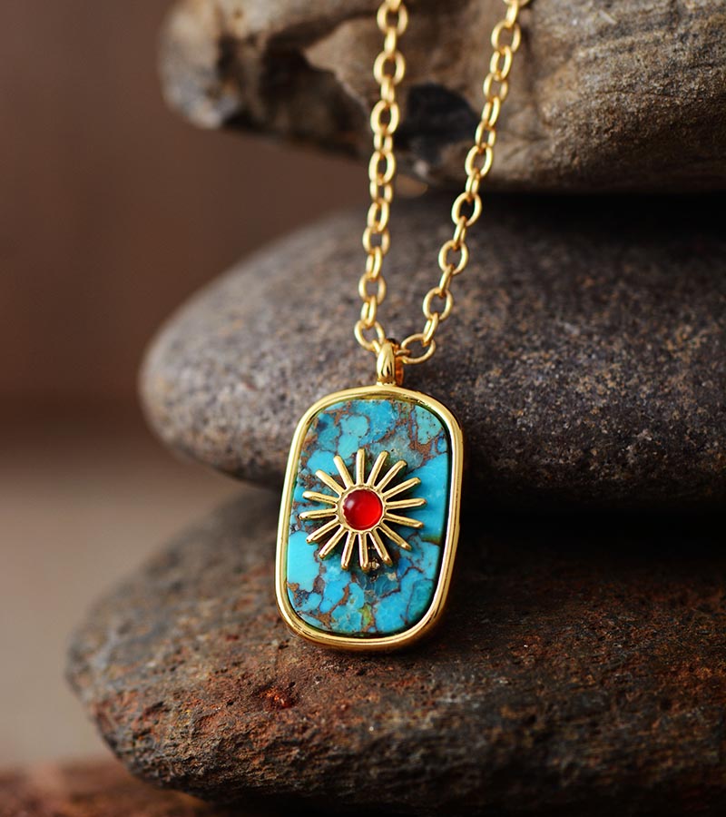 Sun Emblem Abstract Pendant Necklace