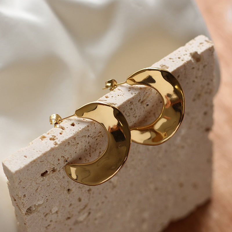 Crescent Moon Gold Earrings