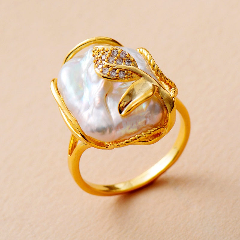 Elegant Ethereal Pearl Ring