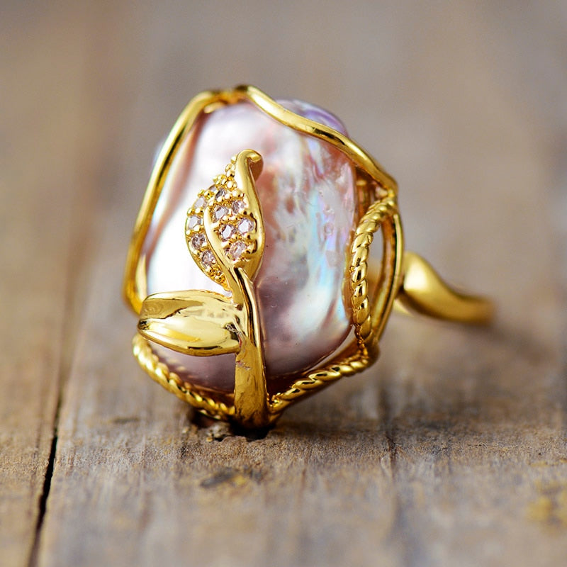 Elegant Ethereal Pearl Ring