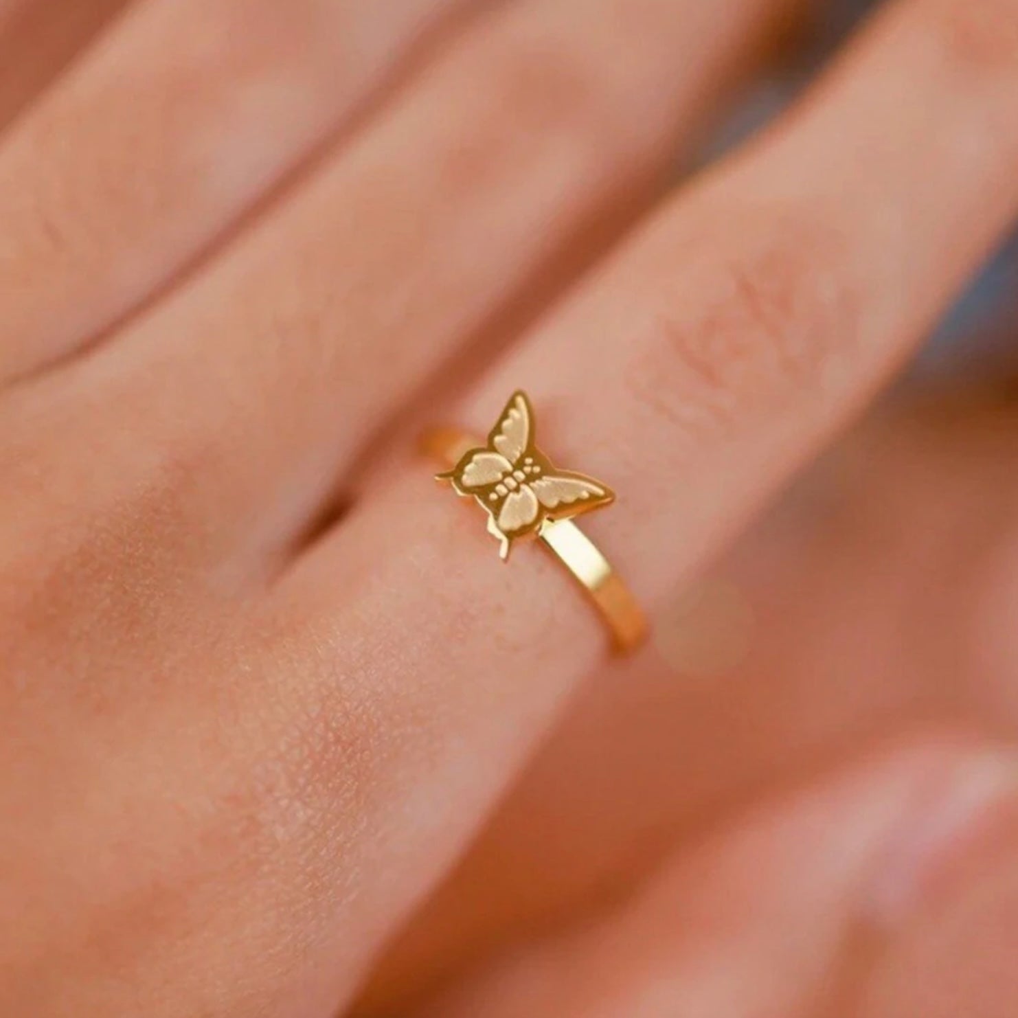 Handcrafted Daisy Fidget Ring