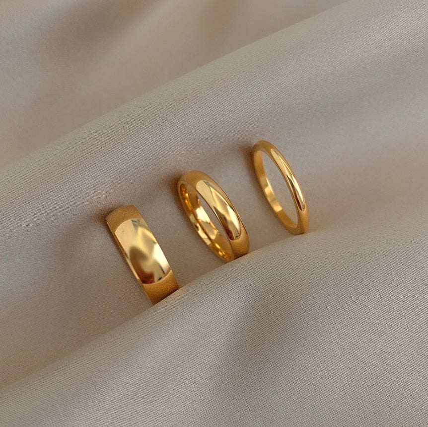 Minimalist Polished Knuckle Gold Ring