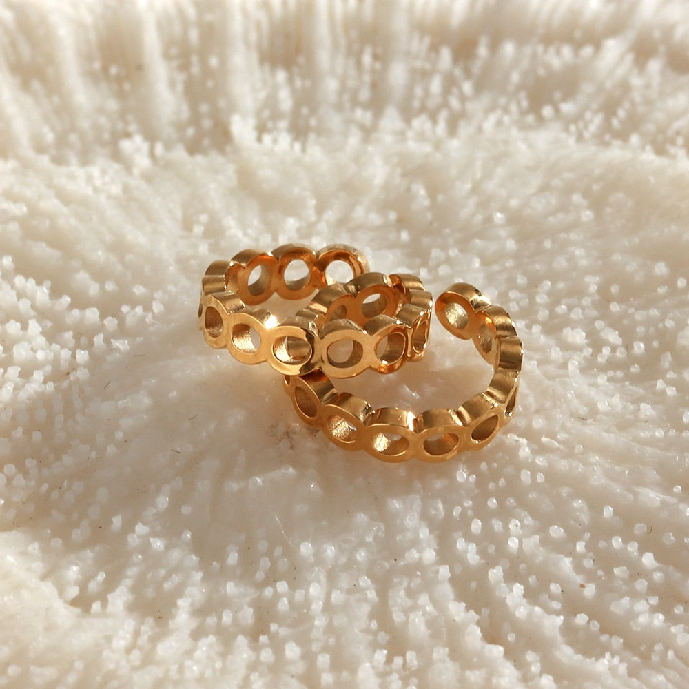 Hollow Loop Buckle Ear Cuff
