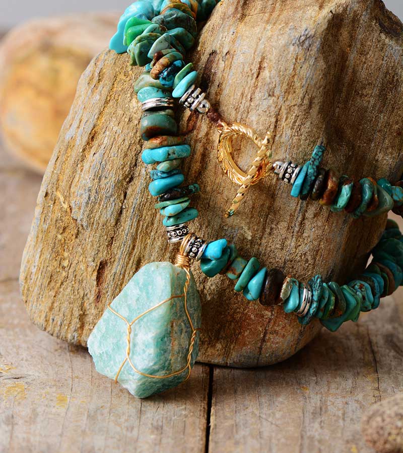 Turquoise Shell Beads Stones Necklace