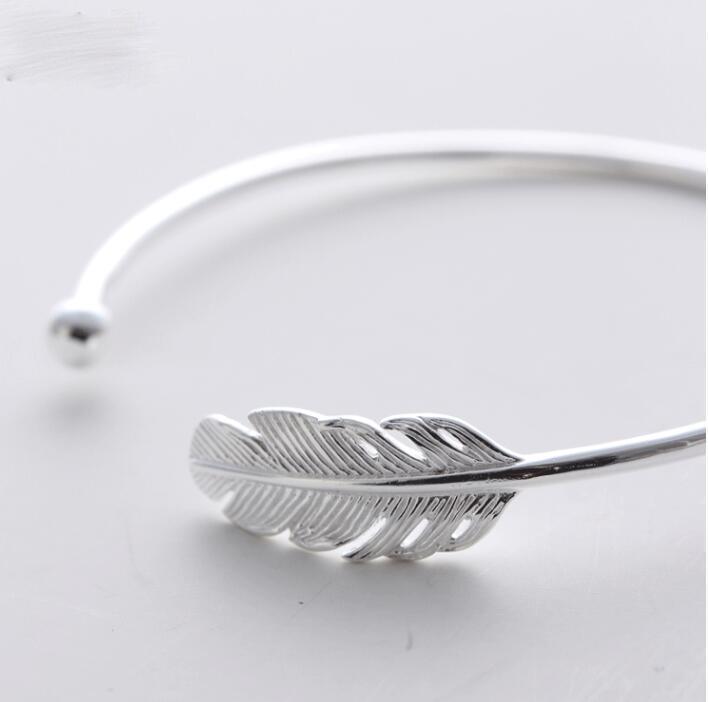 Silver Boho Feather Bangle - 925 Sterling bracelet Boho Peak 