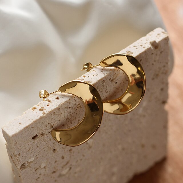 Crescent Moon Gold Earrings