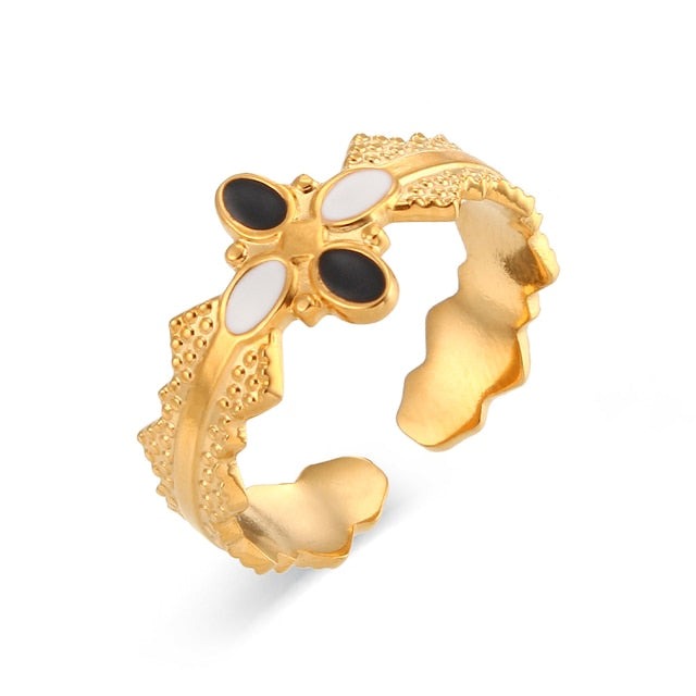 Abstract Cut Bold Ring