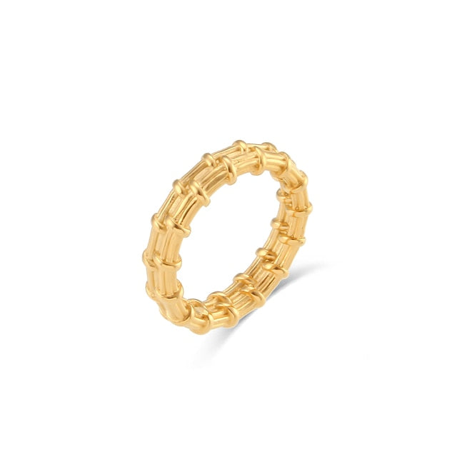 Rattan Pattern Gold Ring